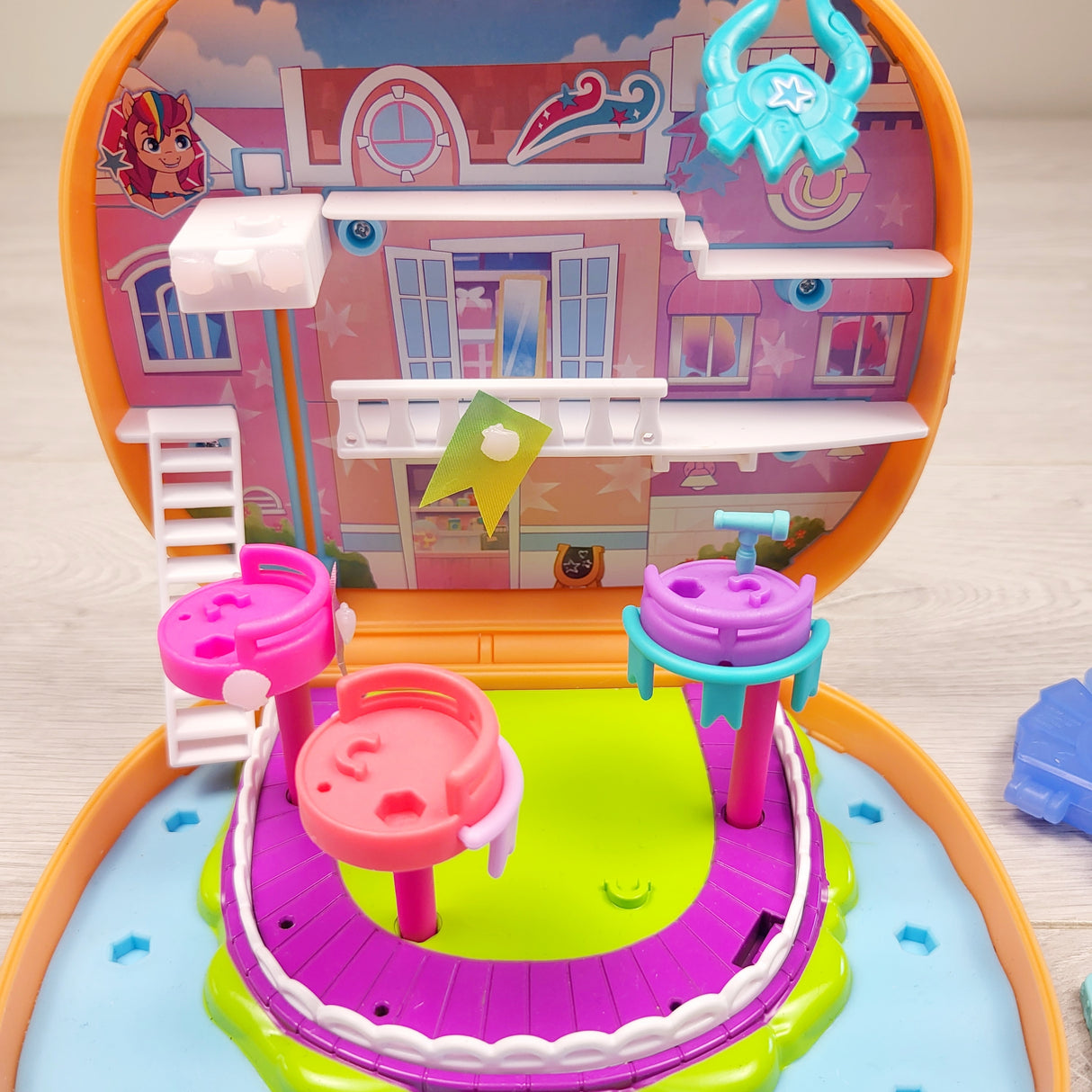 SRIS1 - My Little Pony Mini World Magic Compact Creation set