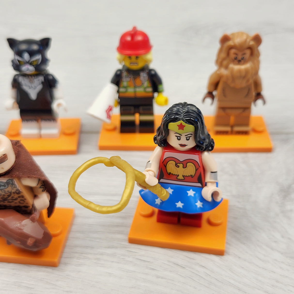 ZPXT4 - LEGO mini-fig lot