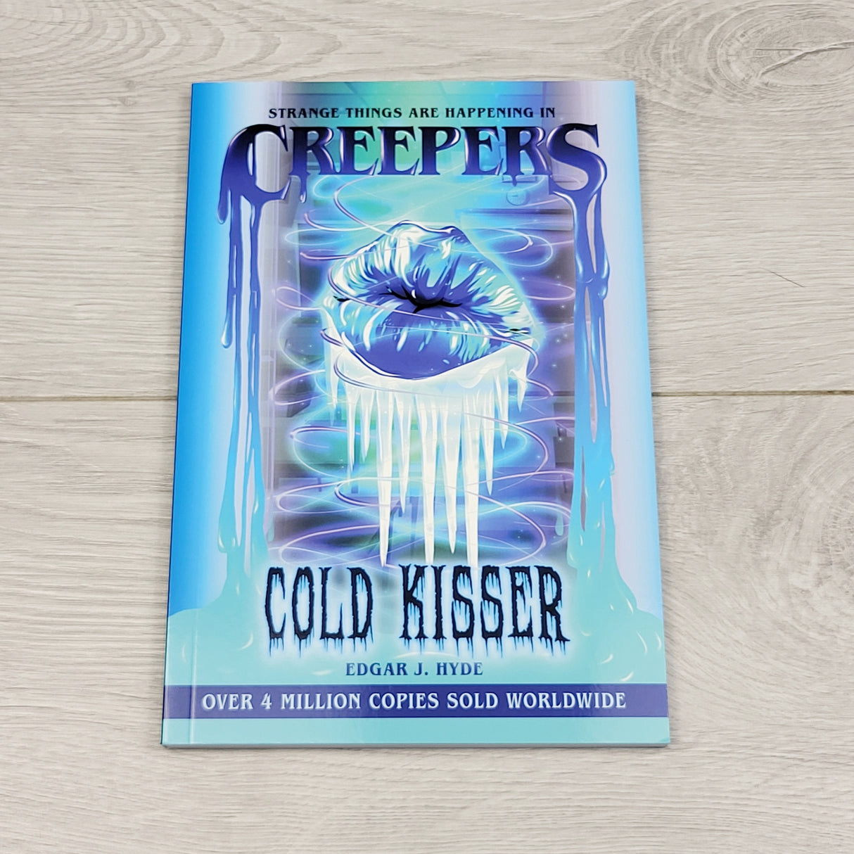 SDAN1 - Cold Kisser. Soft cover chapter book
