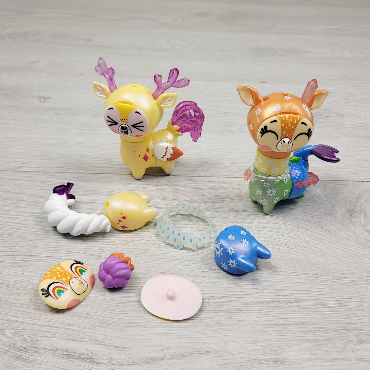 SDAN11 - FunkoPop Snapsies lot (mix and match pieces)