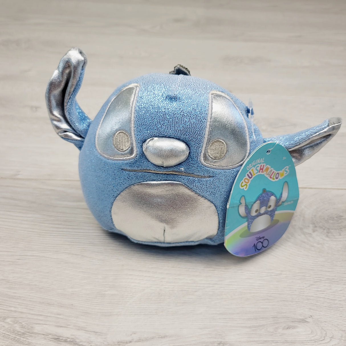 SDAN11 - NEW - Disney 100th Anniversary Stitch plush