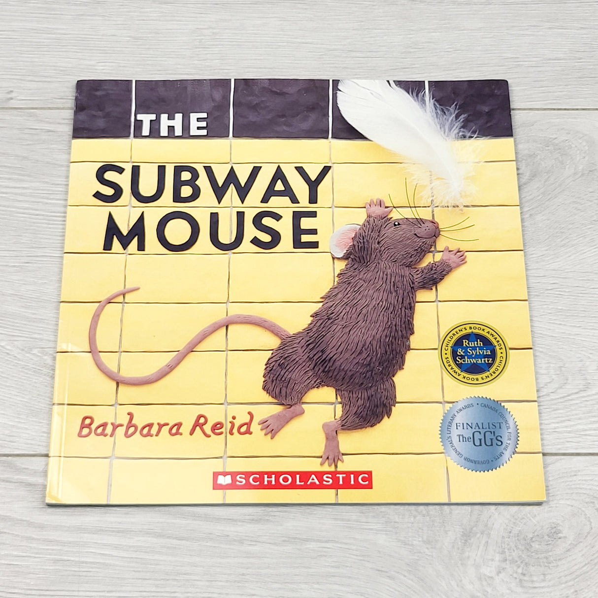 CSHR2 - The Subway Mouse. Soft cover book