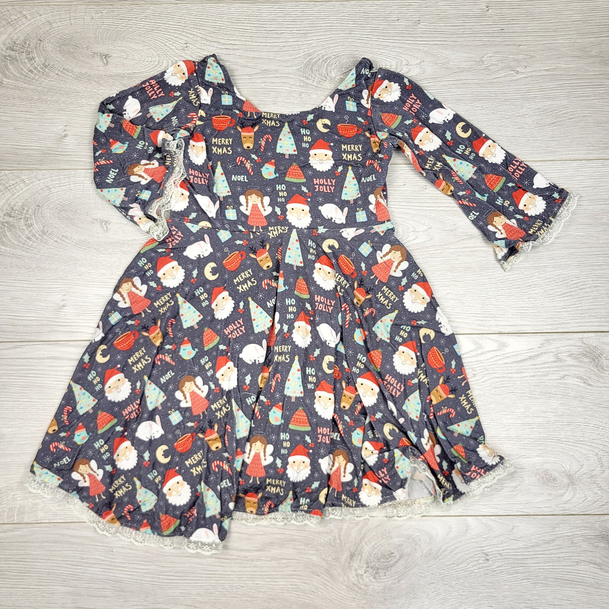 MTAY1 - Little Blessings handmade Christmas themed bamboo dress. Size 3T 🍁