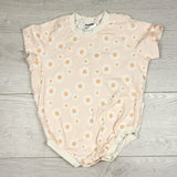 HBRK11 - Teddy Little Apparel handmade floral print roomy romper. Size 18-24 months 🍁