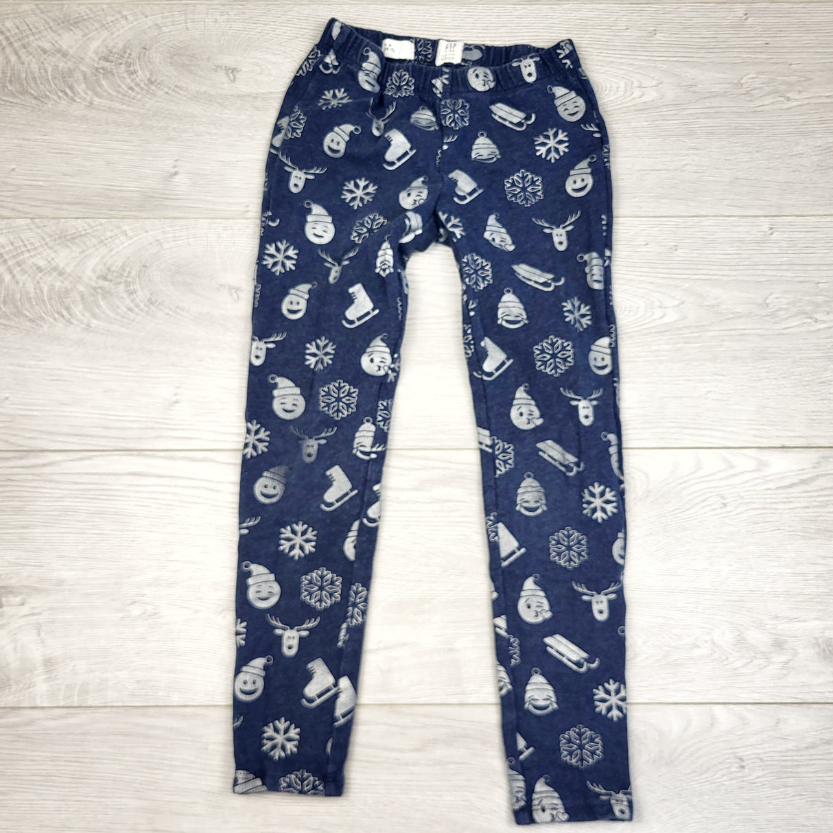 ESZ4 - Gap blue holiday themed cotton pants. Size 6/7