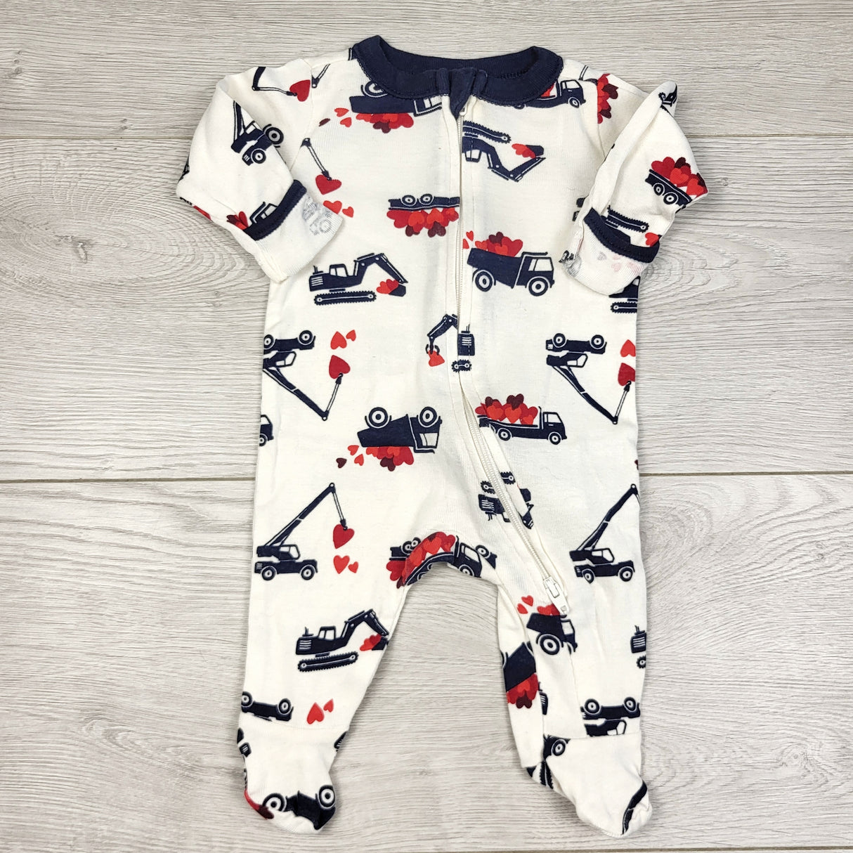 RBEN5 - Old Navy white zippered cotton sleeper with construction vehicles. Newborn size