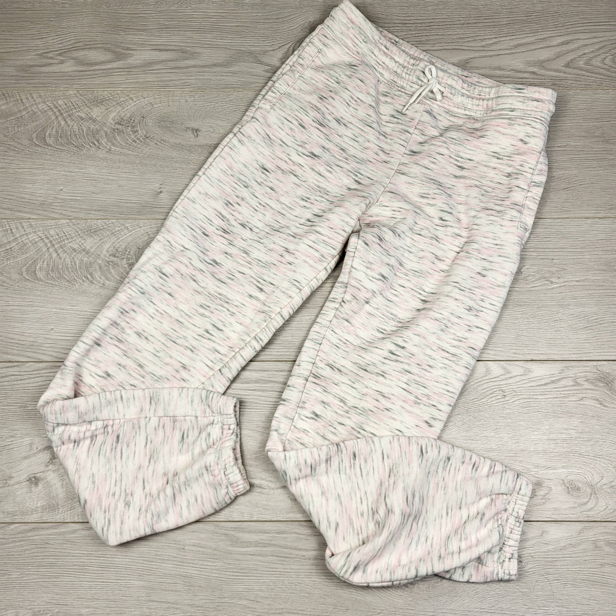 MHL2 - Old Navy marled fleecy lined joggers. Size 14/16