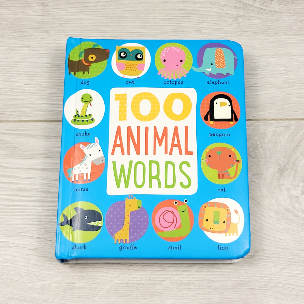 MCX1 - 100 Animal Words. Board book