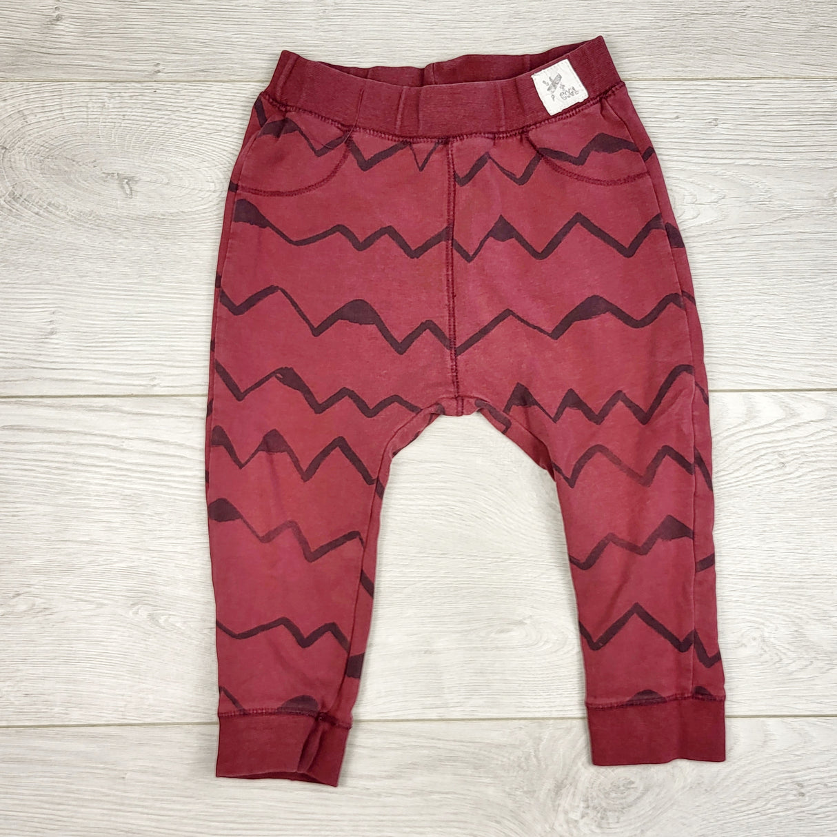 CSAL1 - Zara red zig zag patterned drawstring pants. Size 18-24 months