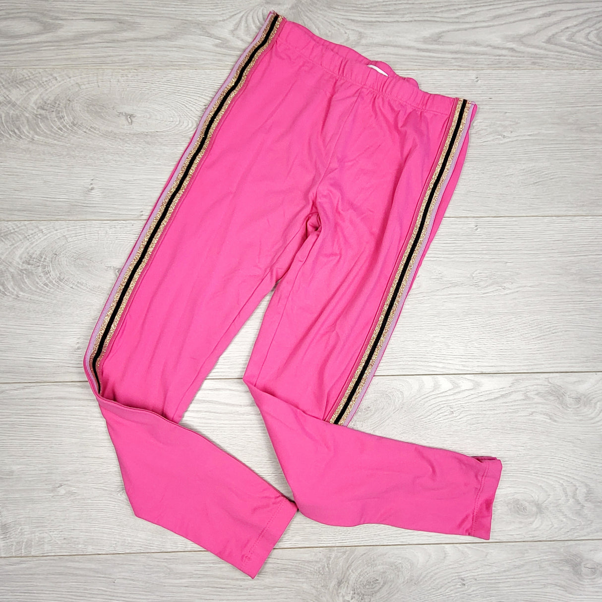 JKZ1 - Epic Threads pink leggings with side stripes. Size large