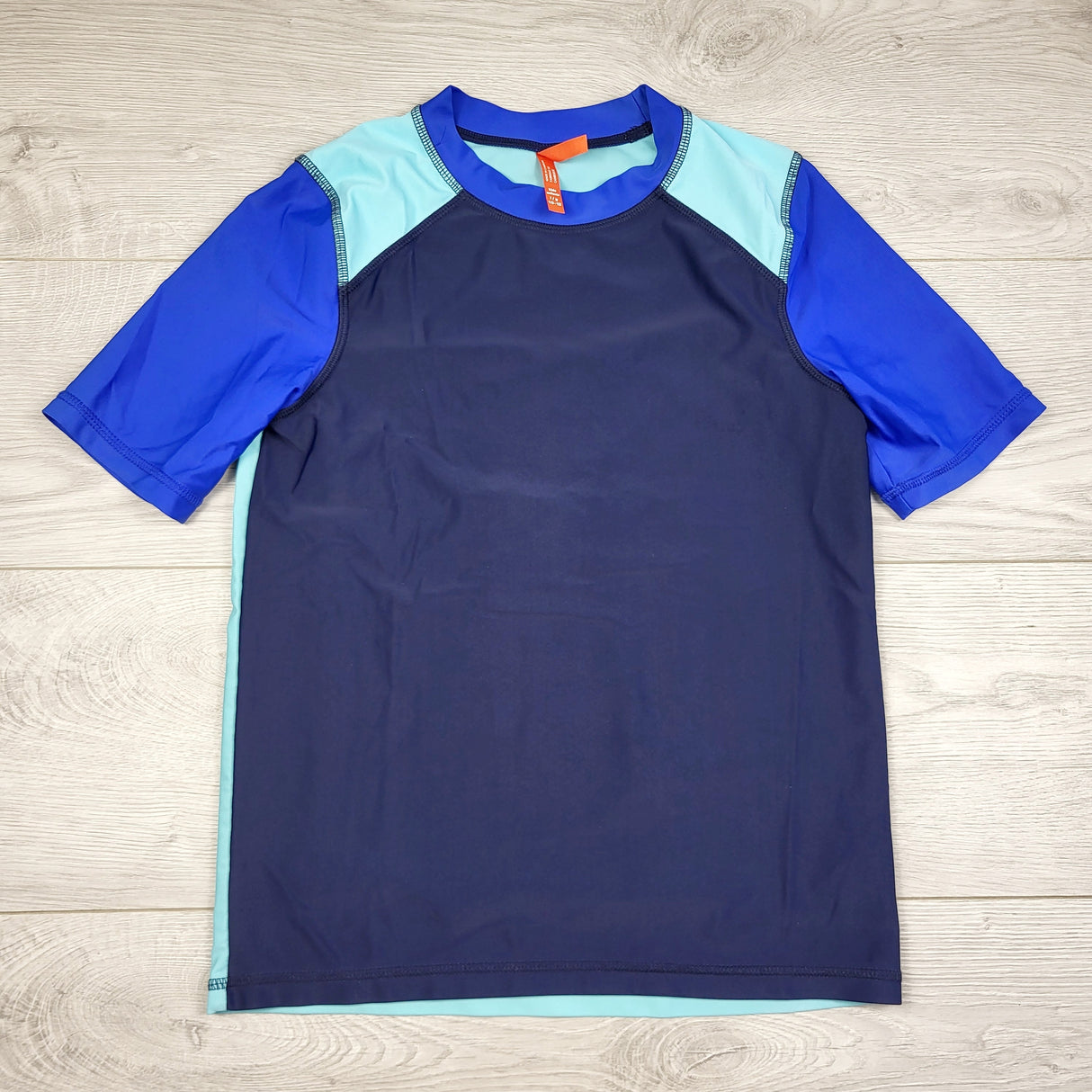PS01 - Rashguard Joe bleu et bleu marine. Taille 10/12 🍁