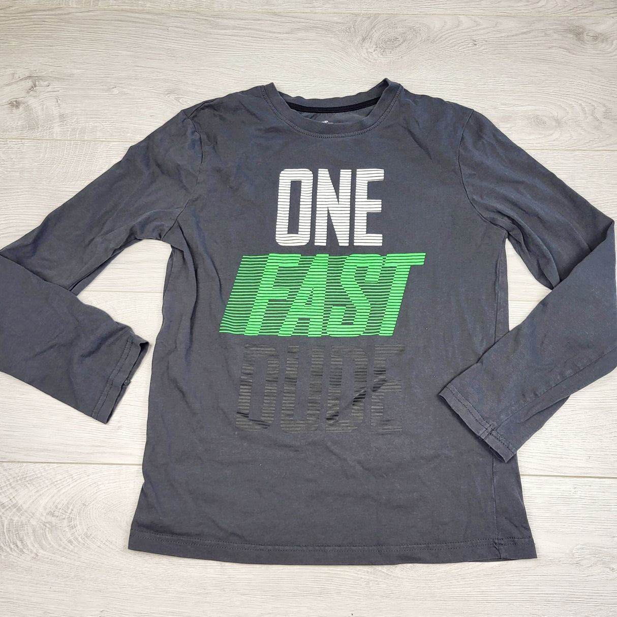 PS03 - George grey "One Fast Dude" long sleeved top. Size 10/12