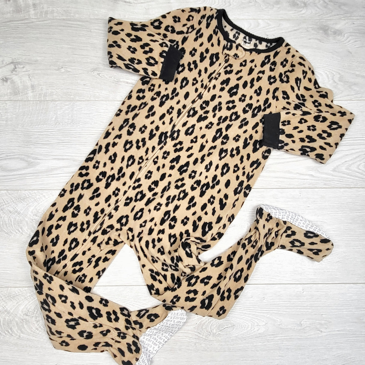 MHAN1 - Carters leopard print zippered fleece sleeper. Size 5T