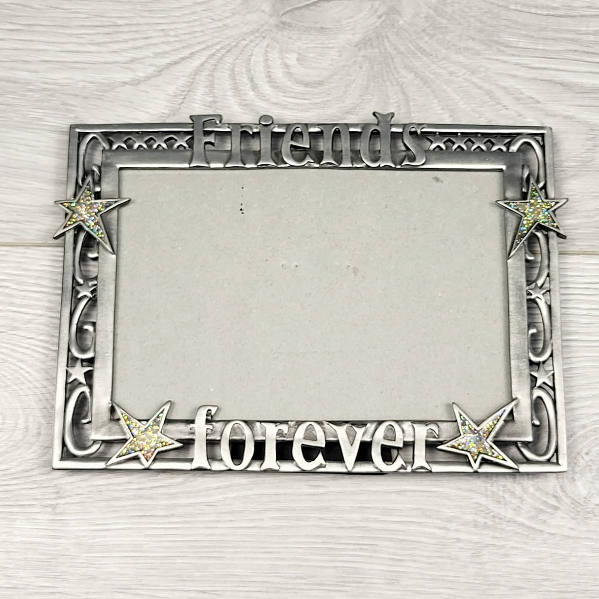 MHAN11 - "Friends Forever" pewter picture frame.  LOCAL pick up or delivery only