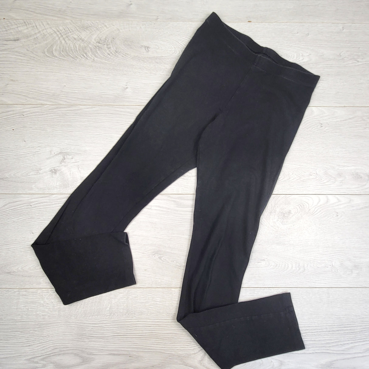 MBRS2 - Old Navy black cotton leggings. Size 14/16