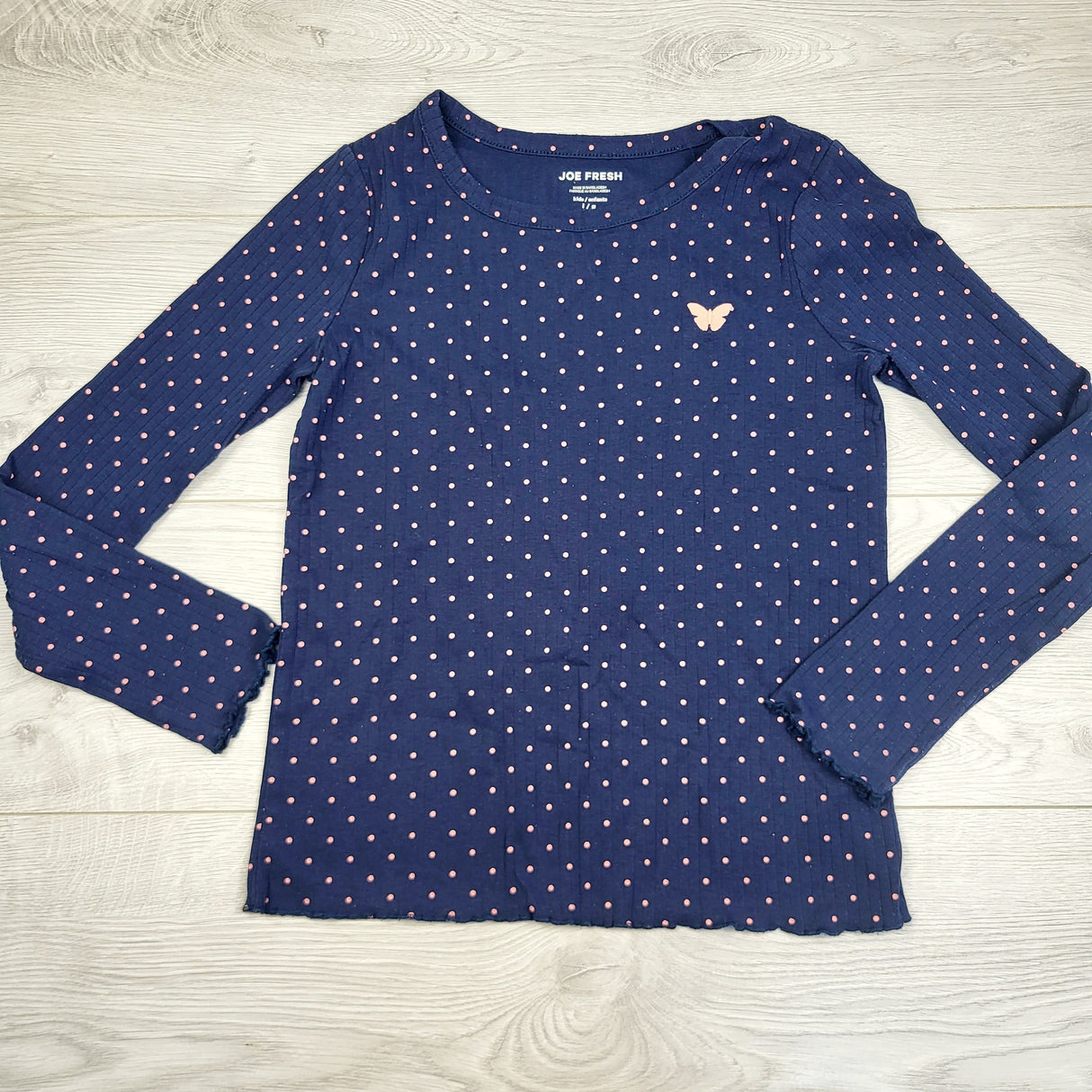 MBRS22- Joe navy and pink polka dot ribbed long sleeved top. Size 10/12 🍁