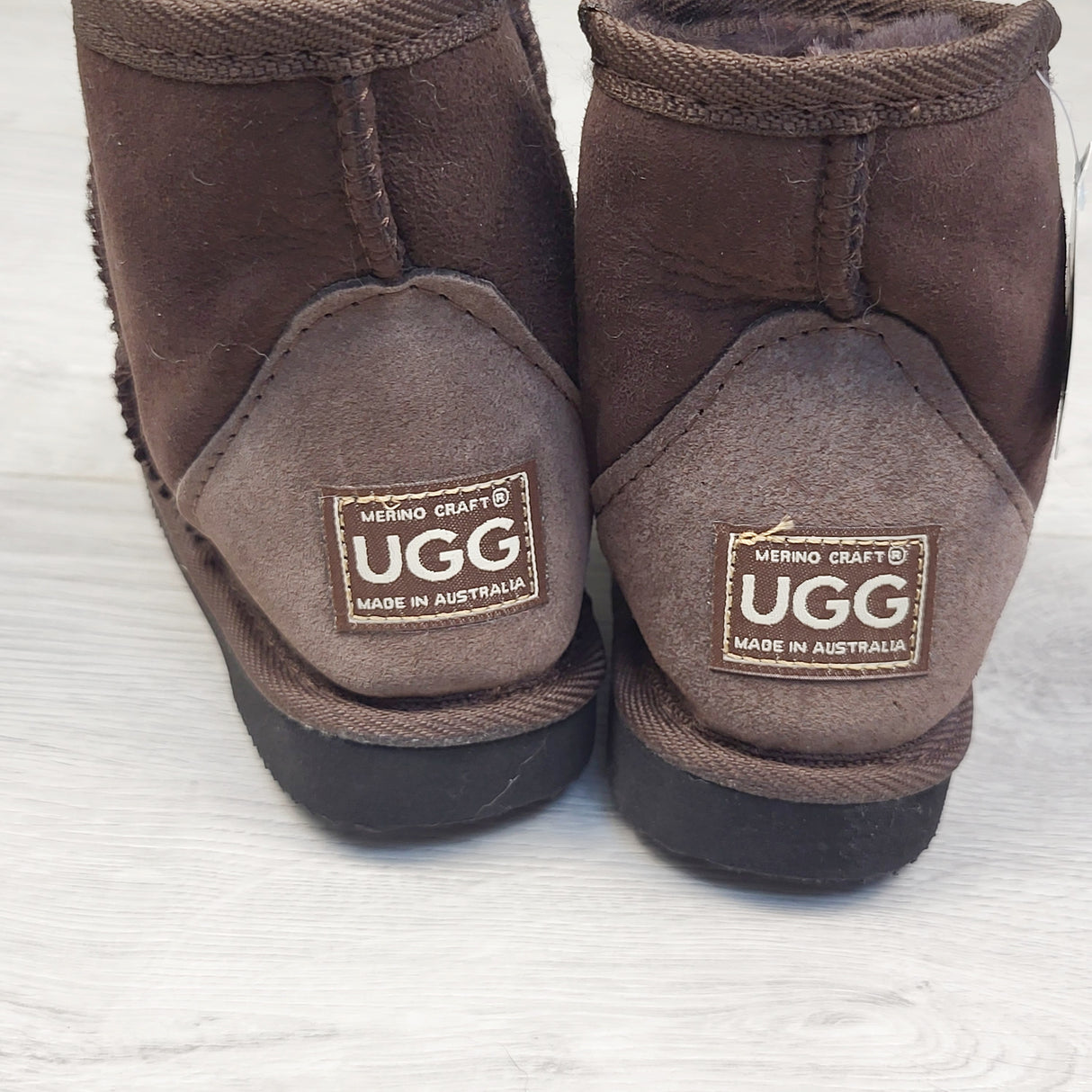 DDWN1 - NEW - Merino Craft chocolate brown Ugg boots. Size 8