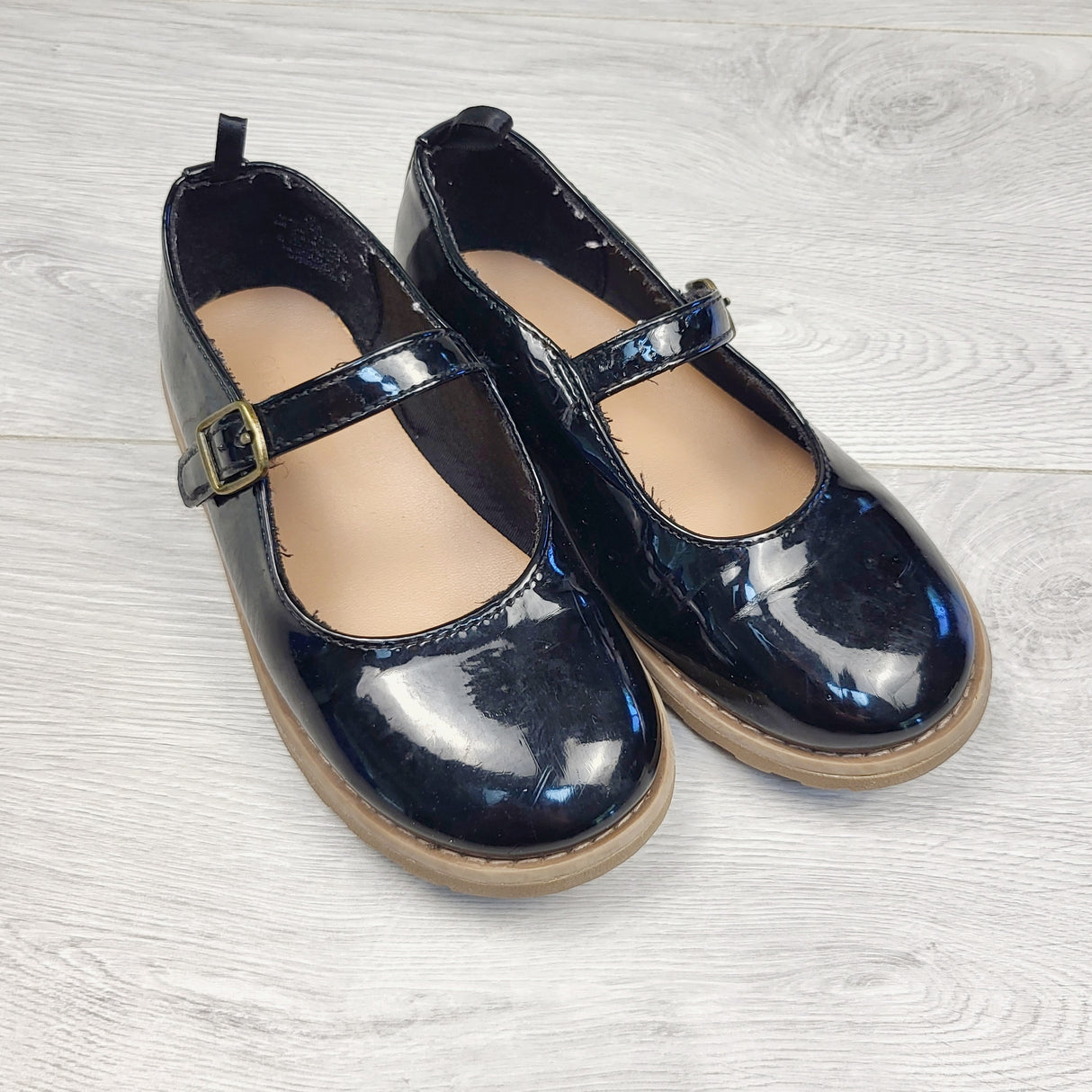 OAG1 - Old Navy black patent leather mary jane shoes. Size 11
