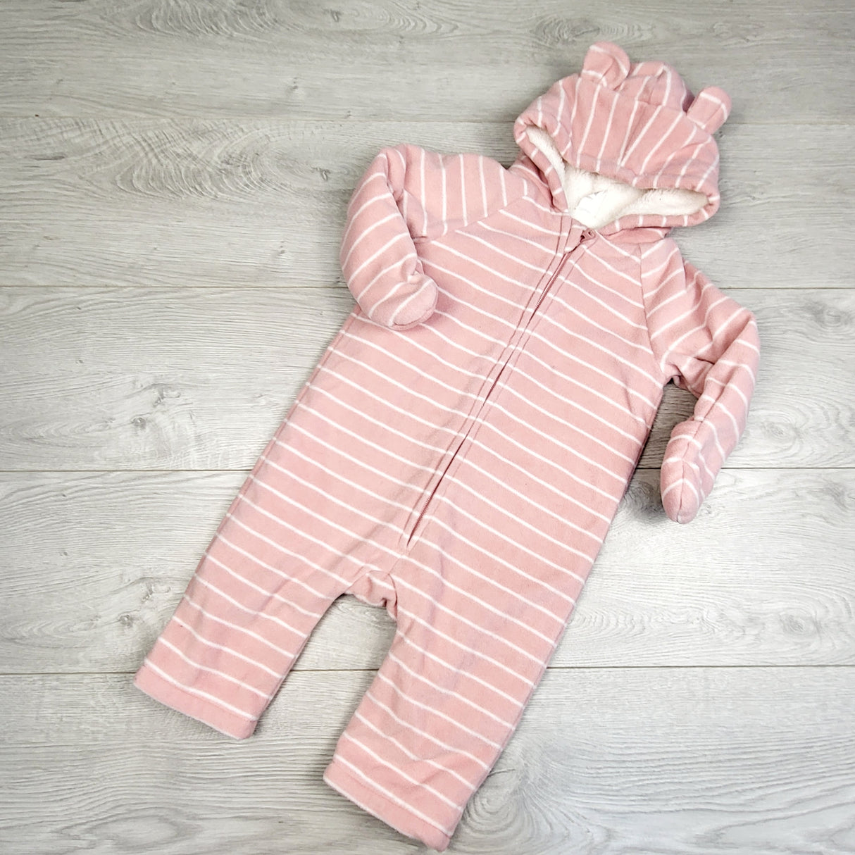 STML1 - Old Navy pink striped sherpa lined fleece bunting suit. Size 12-18 months