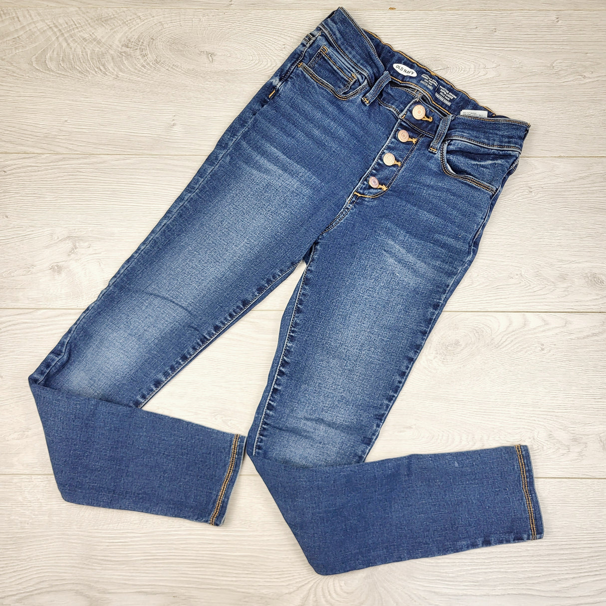 ESZ1 - Old Navy rockstar super skinny high rise jeggings. Size 10