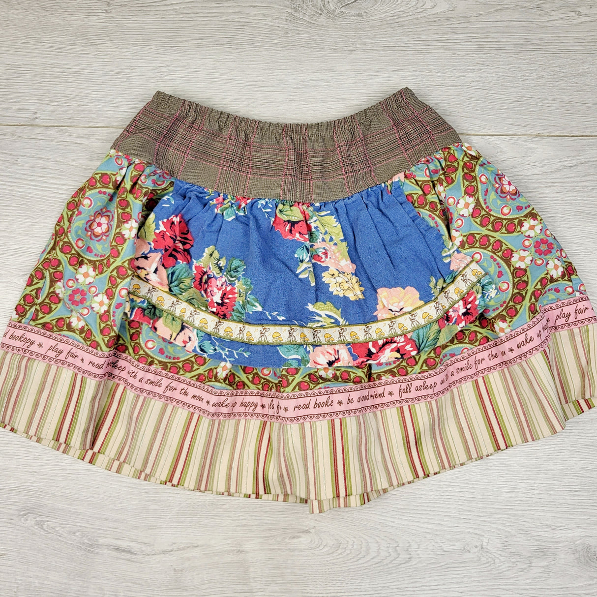 ESZ1 -Matilda Jane elastic waist skirt. Size 2T