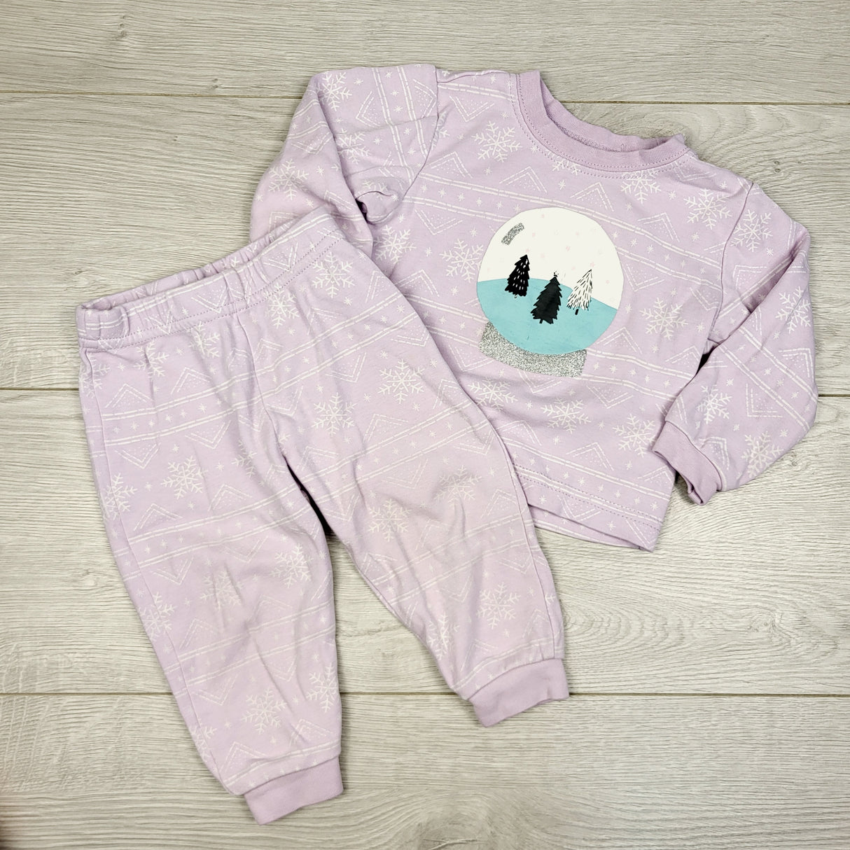 STML22 - Pekkle purple patterned 2pc PJs with snow globe. Size 9 Months