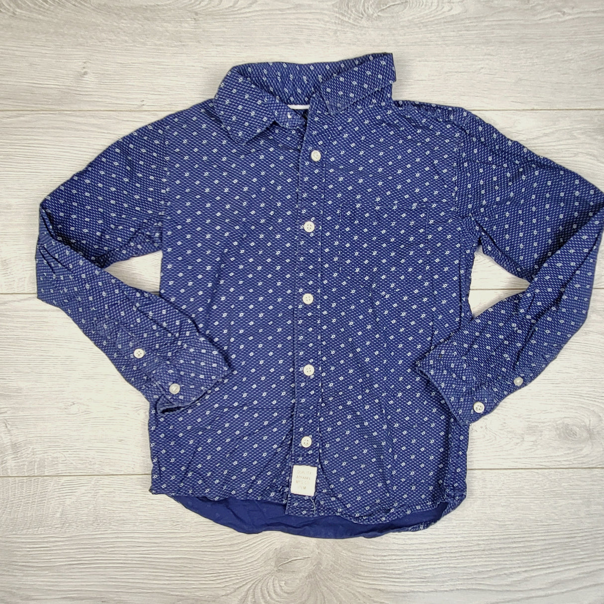 CBRD1- Carters blue patterned button down shirt. Size 6