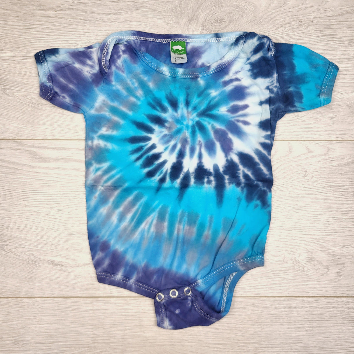 COHI1 - Handmade tie dye bodysuit. Size 6 months