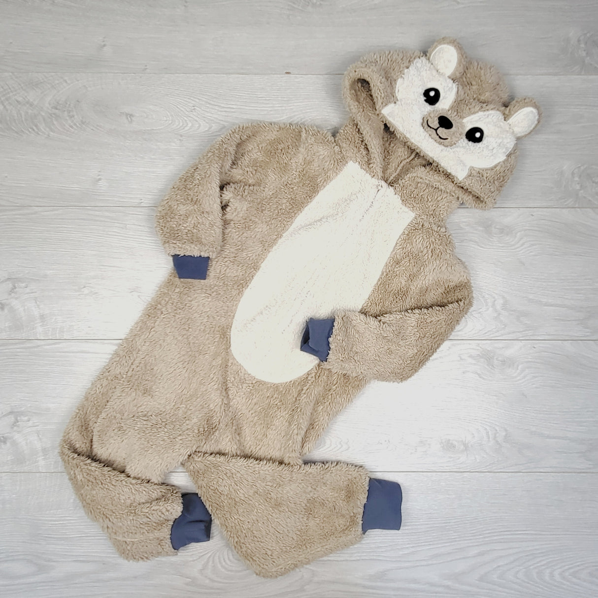 ULRT1 - George plush animal onesie. Size 5T