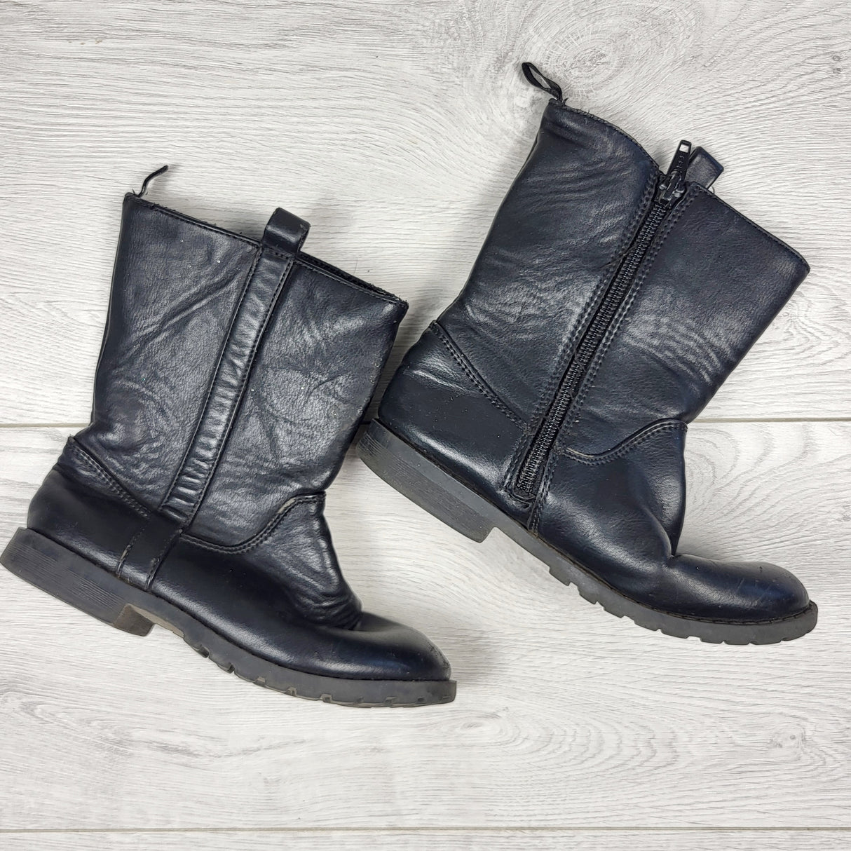 ESZ2 - Black side zipper boots. Size 11