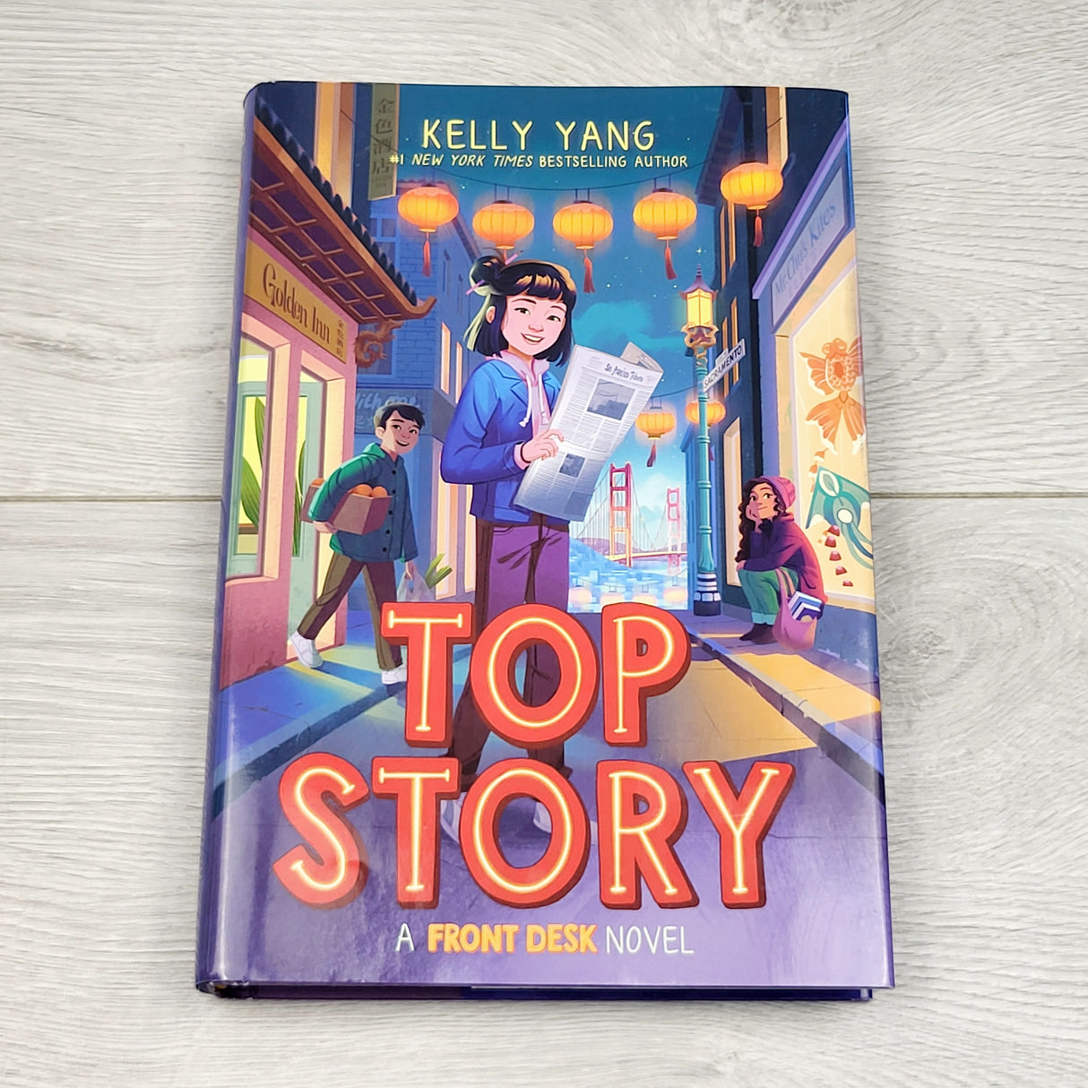 ZPXT2 - Top Story. Hardcover chapter book