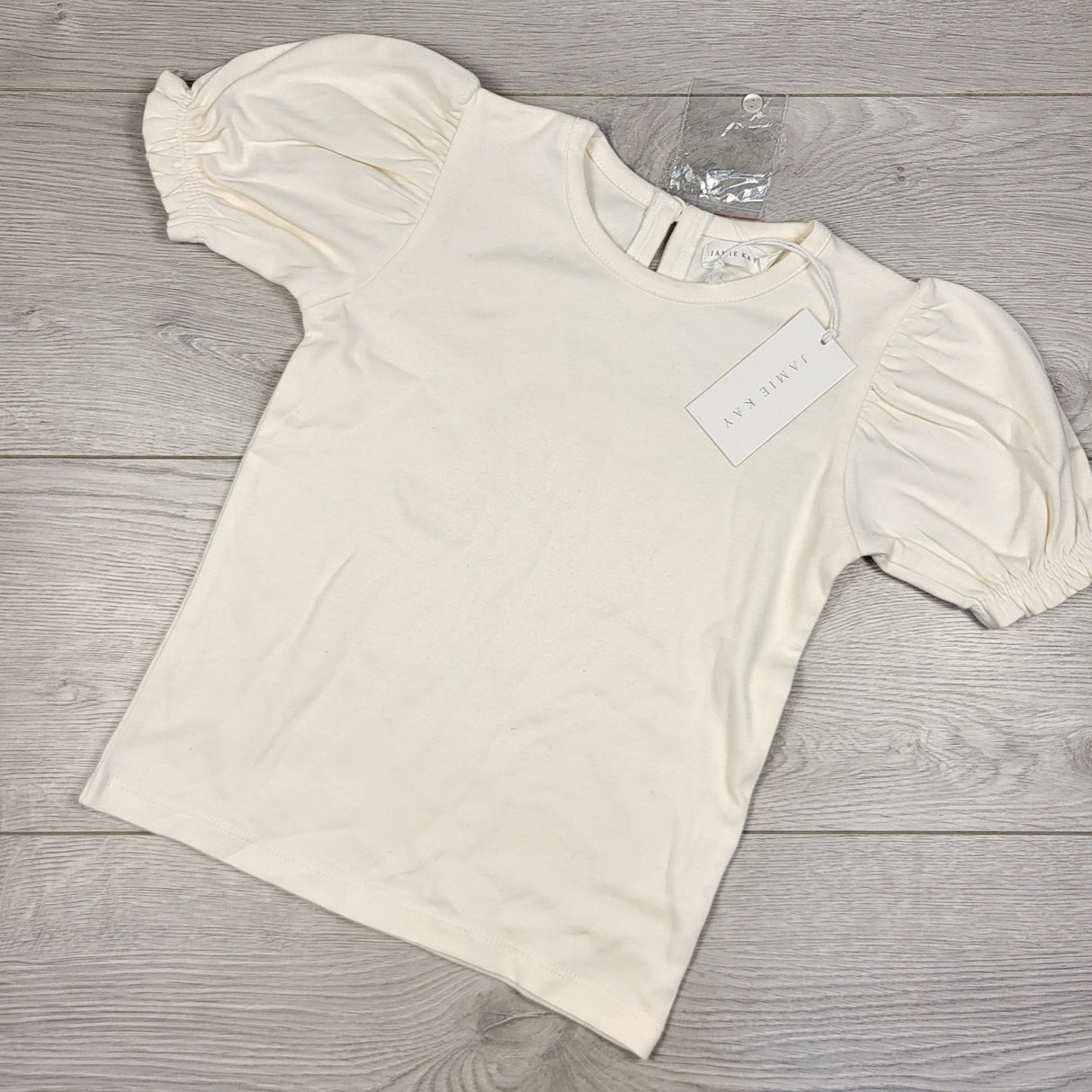 GEND1 - NEW - Jamie Kay cream puff sleeve organic cotton t-shirt. Size 3T