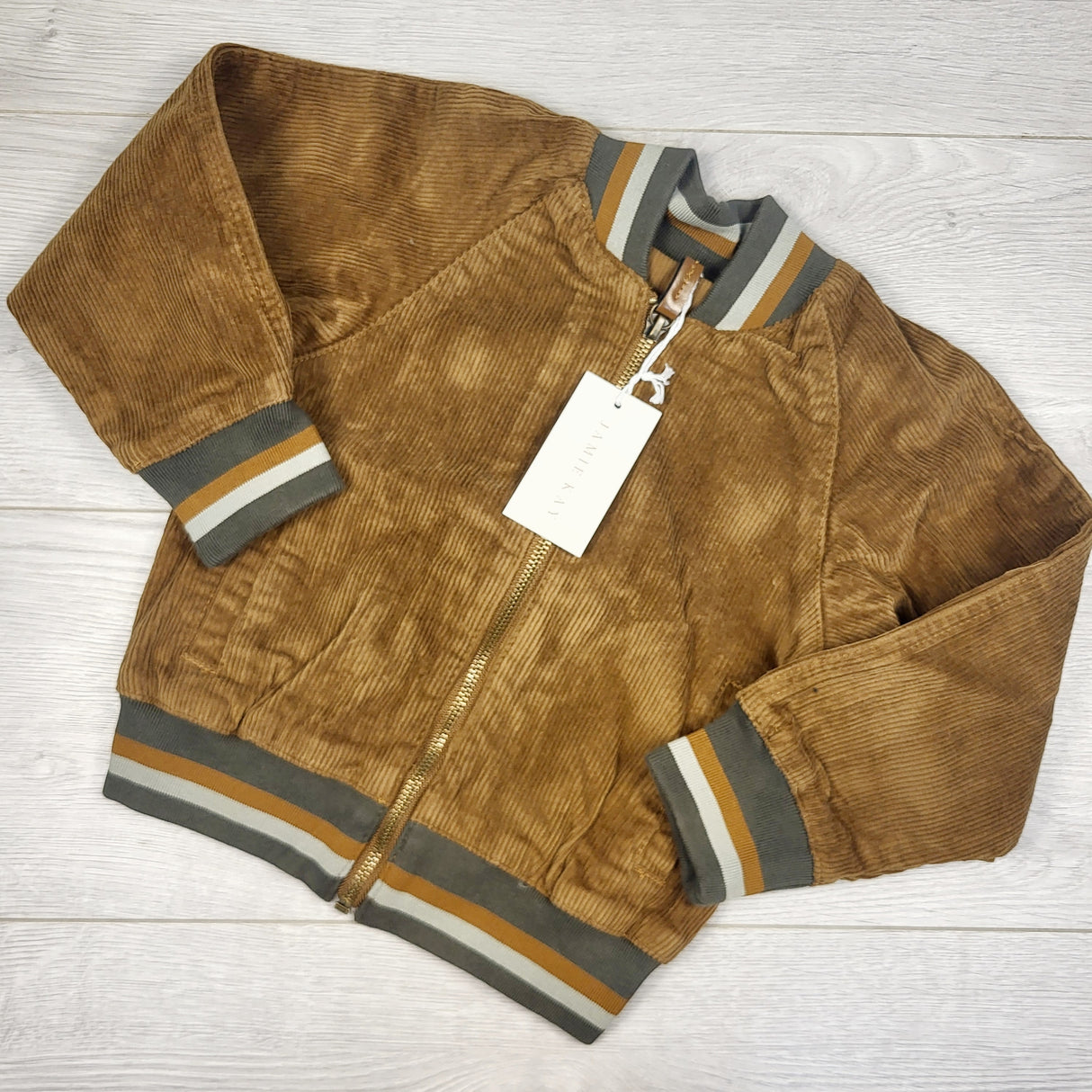GEND1 - NEW - Jamie Kay corduroy "Cole" jacket. Size 3T