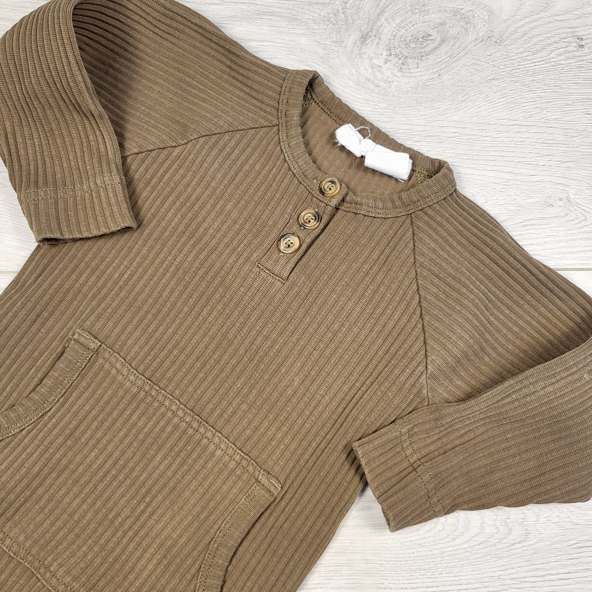 GEND1 - Jamie Kay green ribbed romper. Size 1 Year