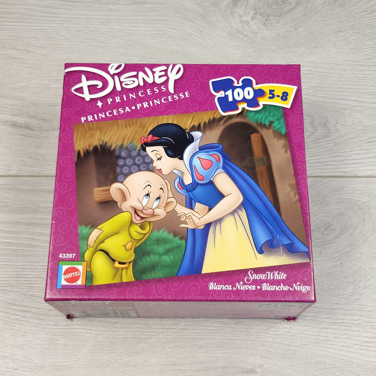 TBRG1 - Disney 100pc Snow White puzzle