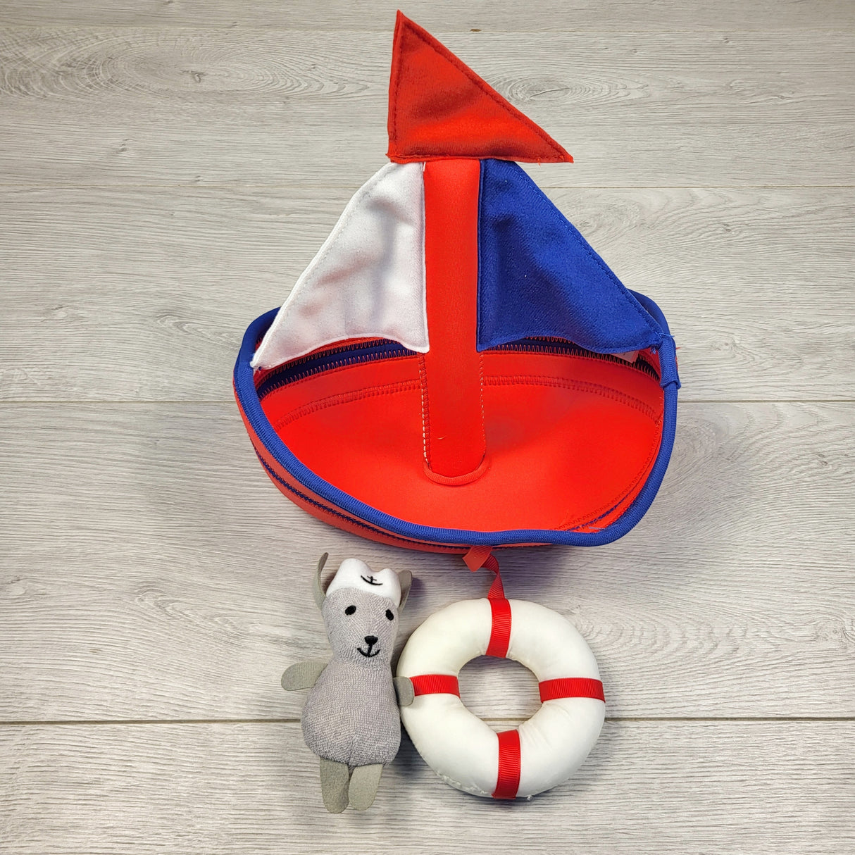BBIN11 - Manhattan Toy Sailboat Floating Fill N Spill Bath Toy
