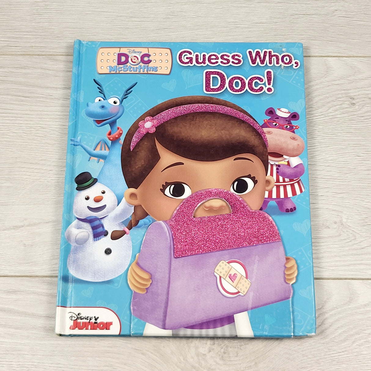 TBRG2 - Guess who Doc! Hardcover Doc McStuffins lift the flap book