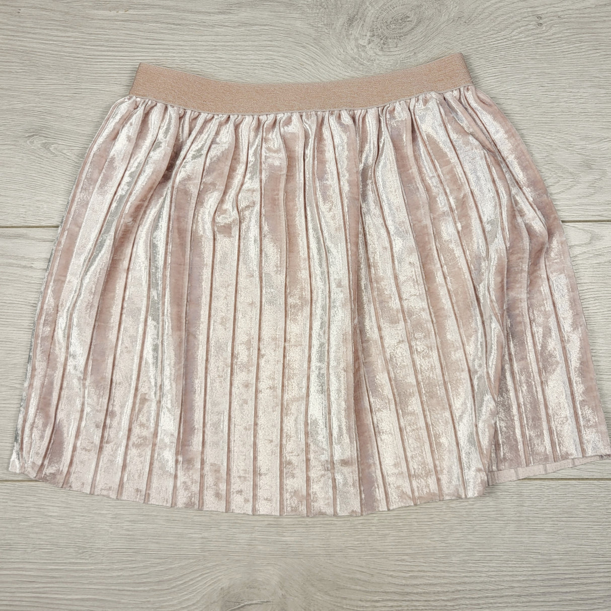 TBRG2 - Carters pink pleated velvet skirt. Size 6/6X