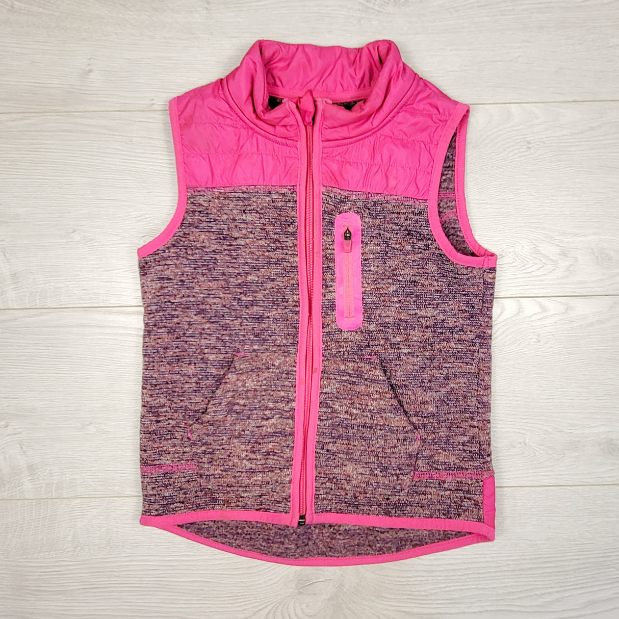 TBRG2 - Cat and Jack knit vest. Size 6/6X