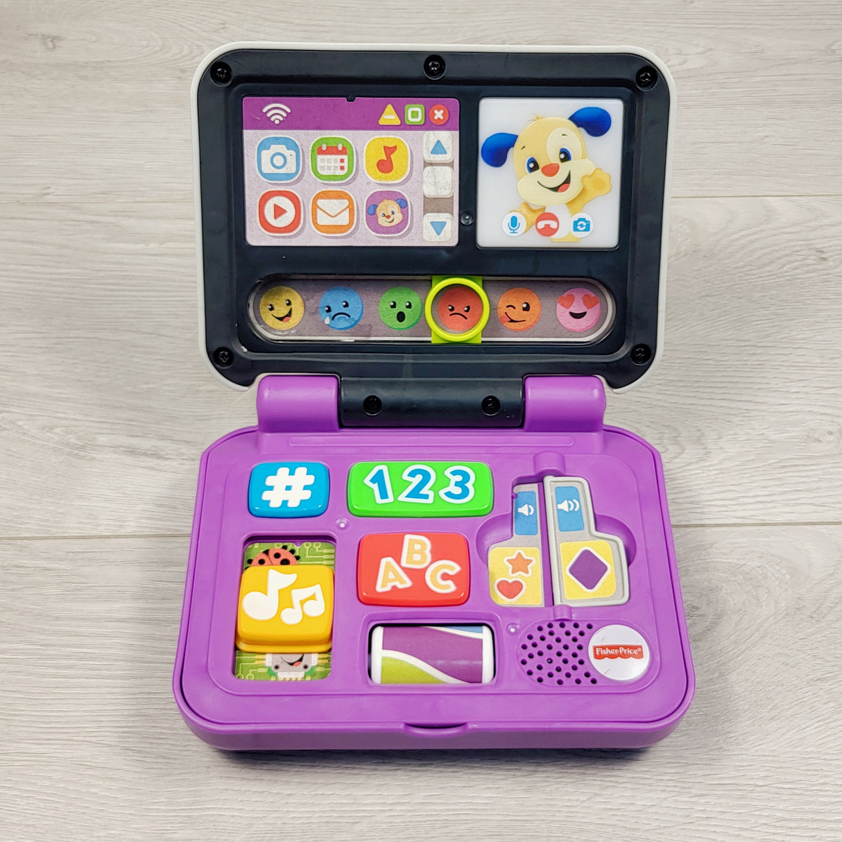 MLM1 - Fisher-Price Laugh & Learn Click & Learn Laptop