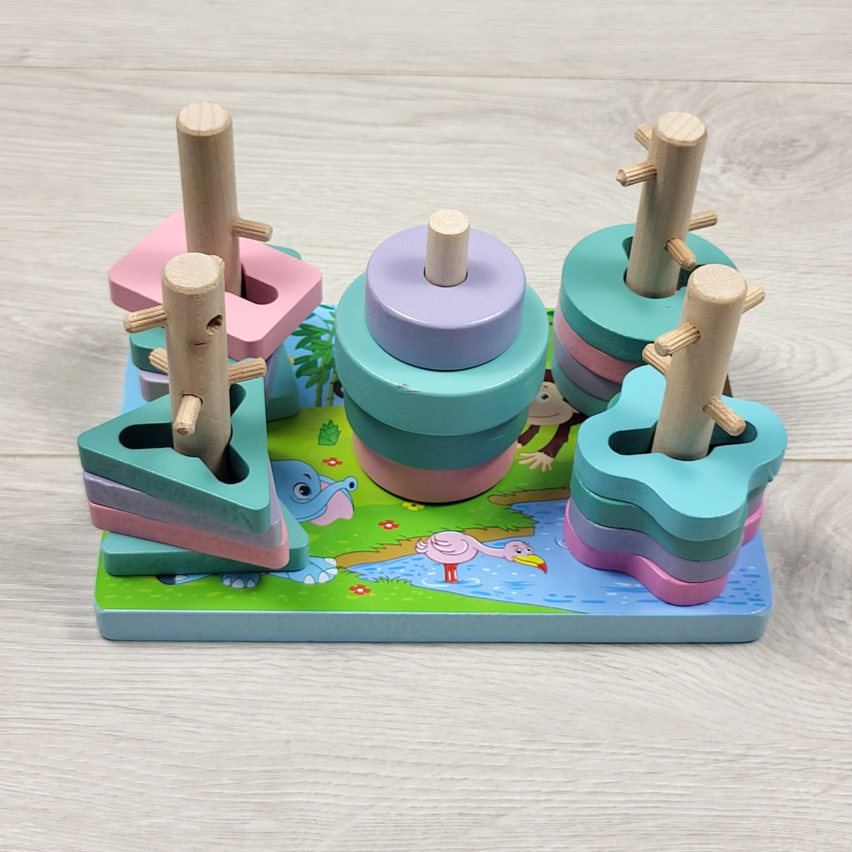 LKAN22 - Wooden stacking toy