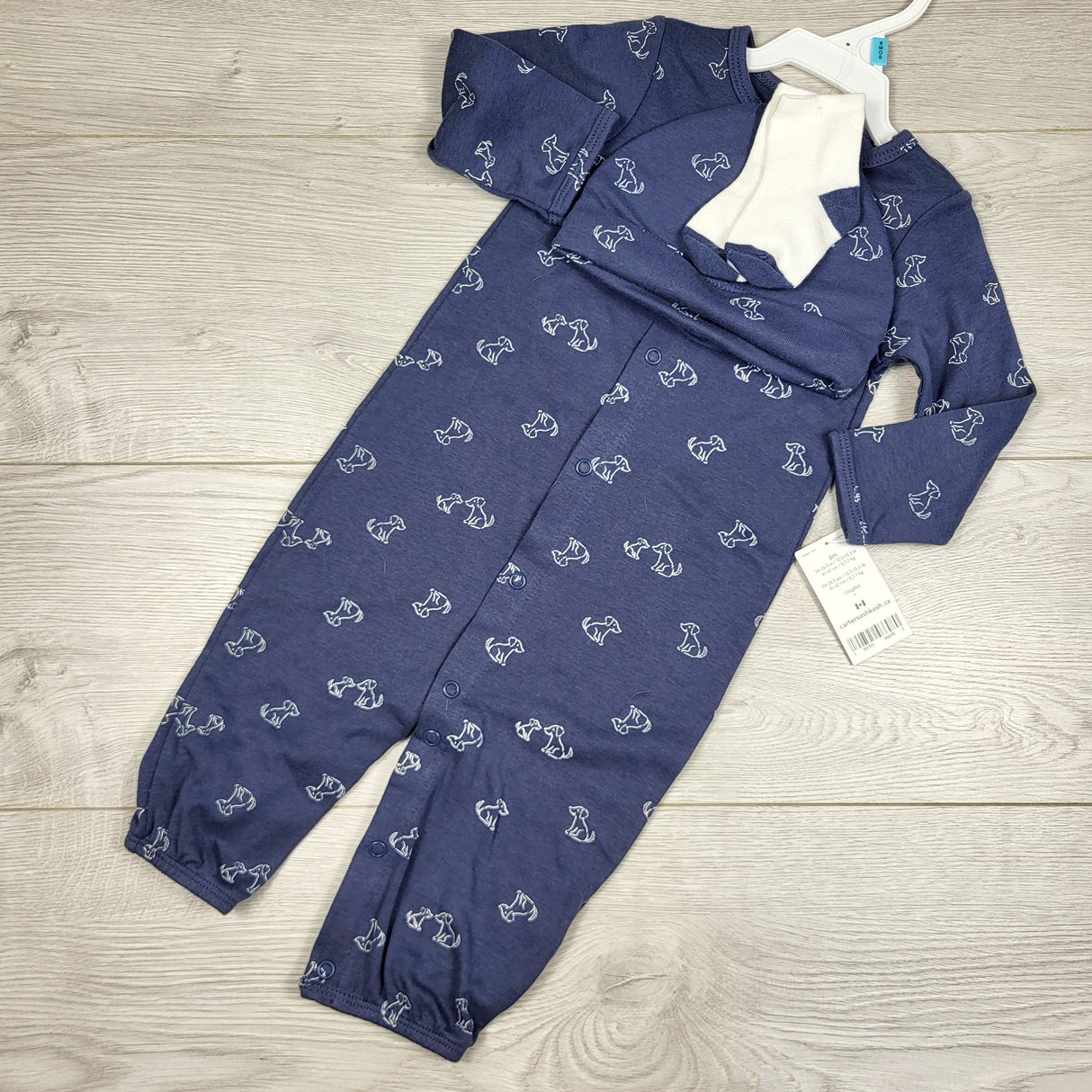 KAMG1 - NEW - Carters blue 2pc sleep set with dogs. Size 6 months