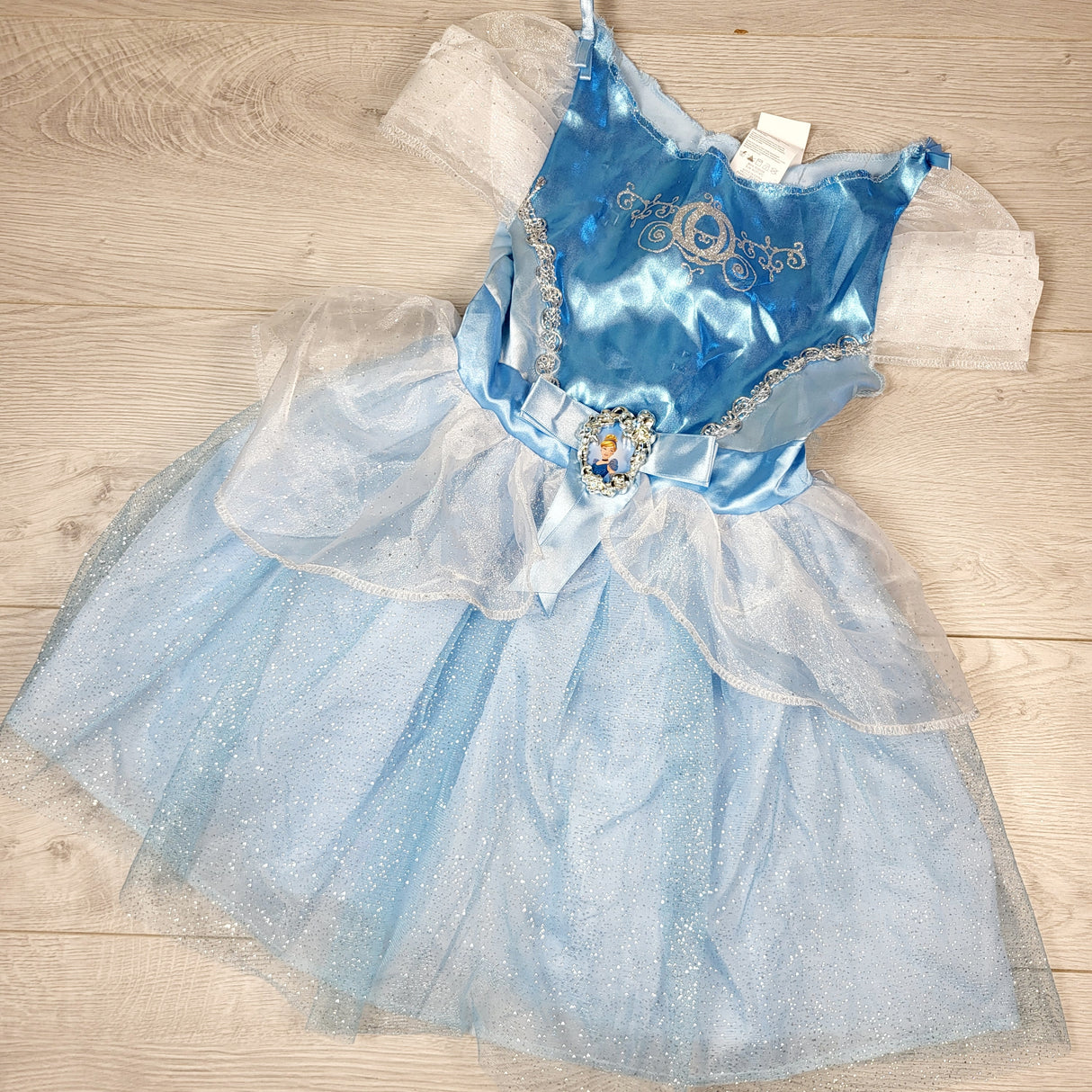 LKAN3 - Disney Cinderella costume. Size 3/4T