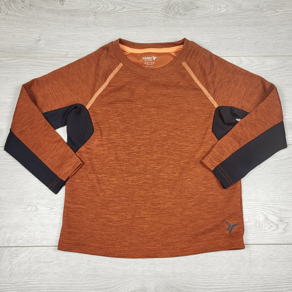 DMKY1 - Old Navy rust coloured active top. Size 5T