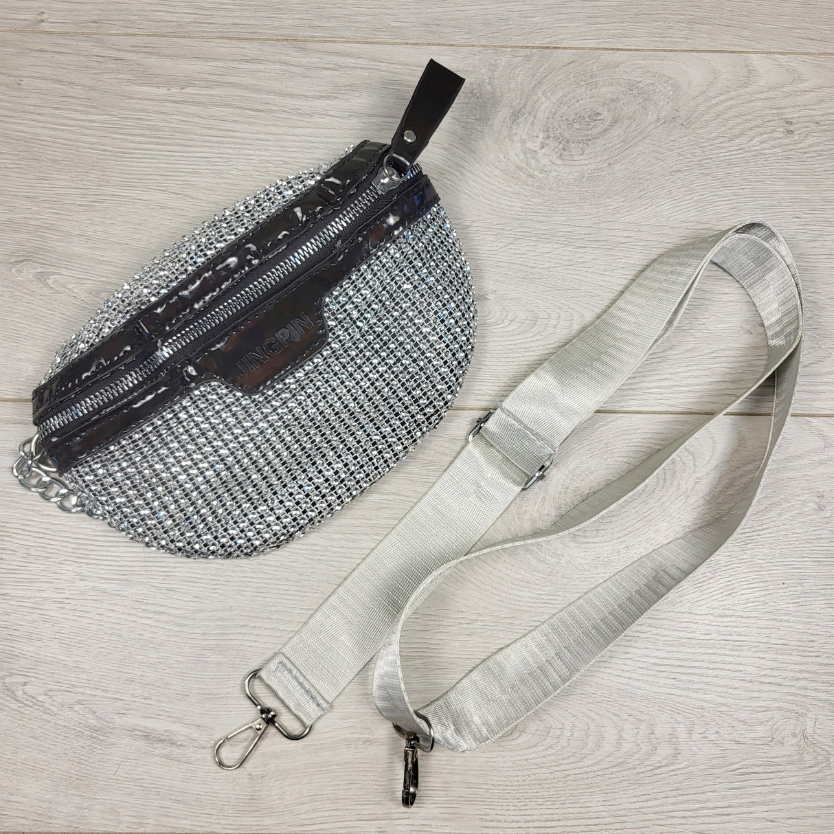 SDAN1 - Faux rhinestone bag with removable strap