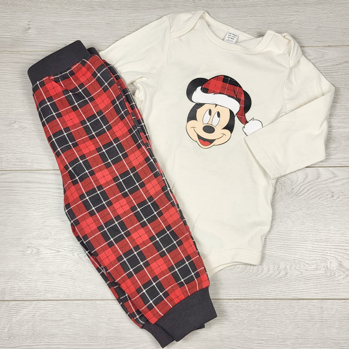 DMKY2 - NEW - Joe 2pc Christmas themed Mickey Mouse set. Size 12-18 Months