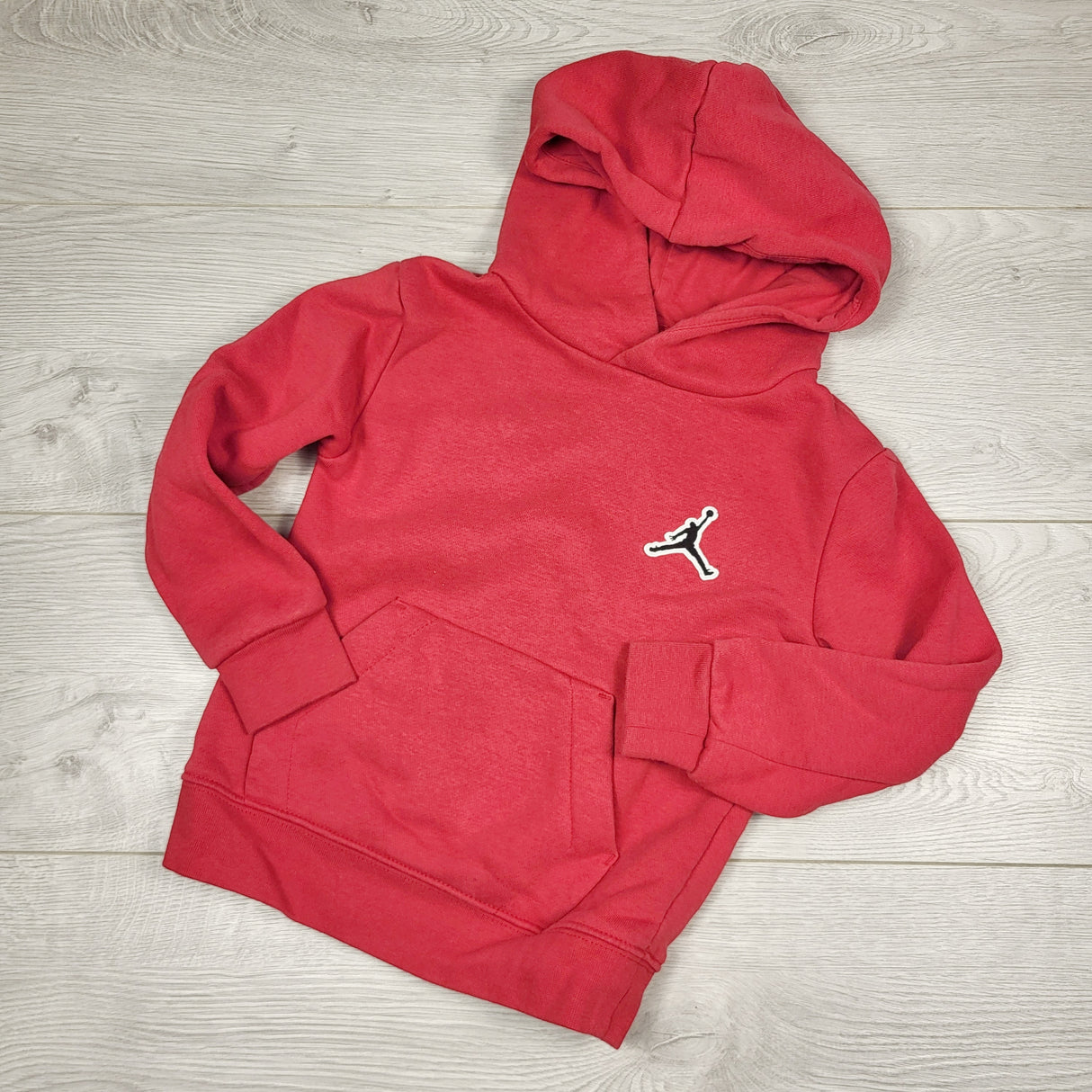 DMKY2 - Nike red fleecy lined Air Jordan jumpman pullover hoodie. Size 3T