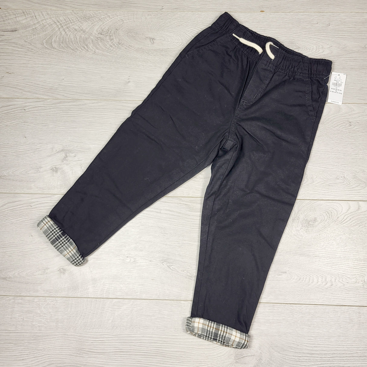 DMKY2 - NEW - Old Navy plaid lined drawstring pants. Size 3T