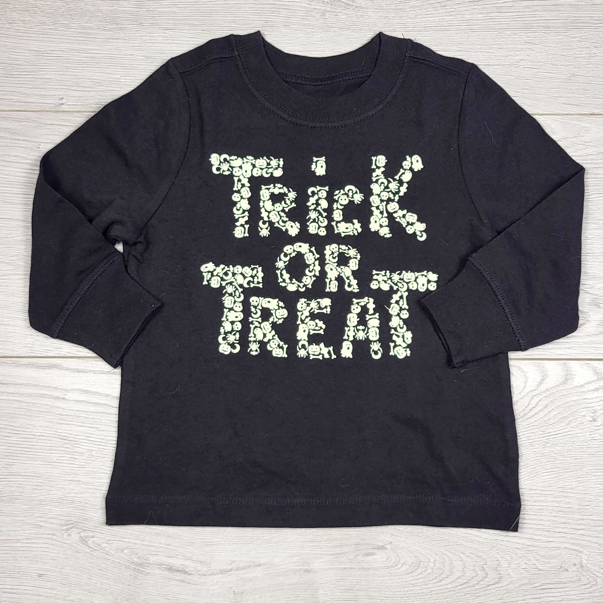 KAMG2 - Old Navy black glow in the dark "Trick or Treat" shirt. Size 18-24 months
