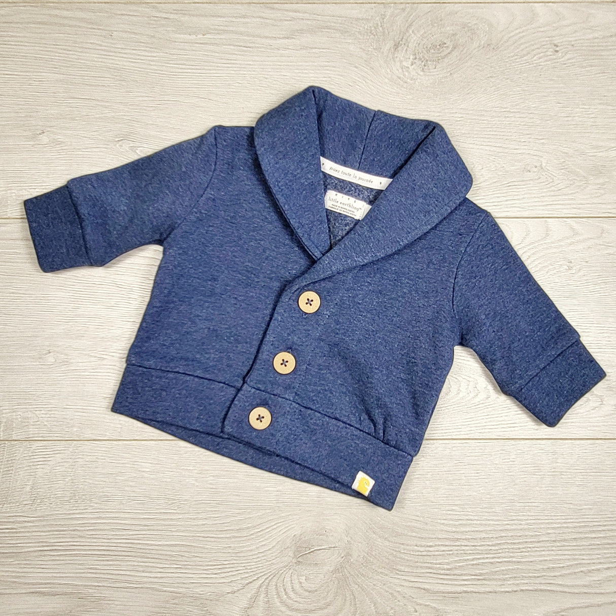 DMKY4 - Rise Little Earthling blue fleecy lined knit cardigan. Size 0-3 months 🍁